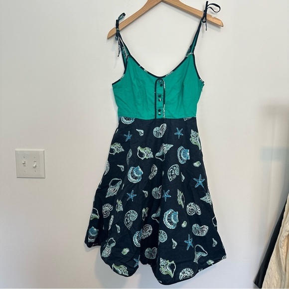 modcloth waving at the waterfront seashell printed knee length dress - Picture 3 of 10